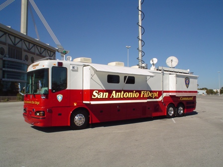  Mobile Command Bus
